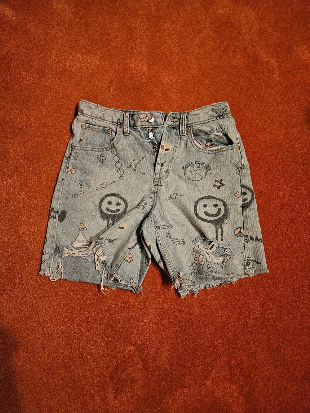 NWOT Wild Fable Doodle Print, Distressed, High-Rise, Bermuda Short - Picture 1 of 2